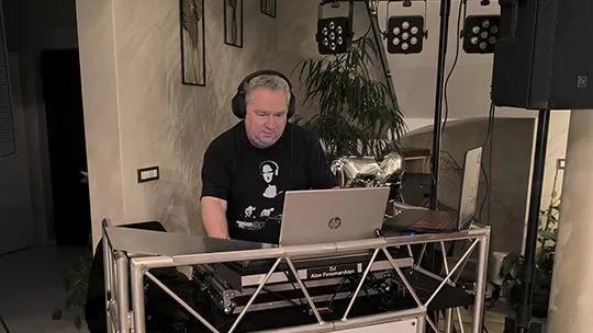 DJ Alan Fenomenalan
