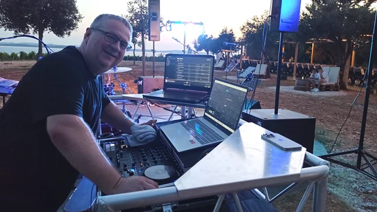 DJ Alan Fenomenalan